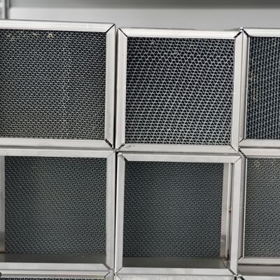 comprar Substrato metálico resistente a la corrosión y de geometría cuadrada personalizada para el tratamiento de gases de escape marinos Fabricación en línea