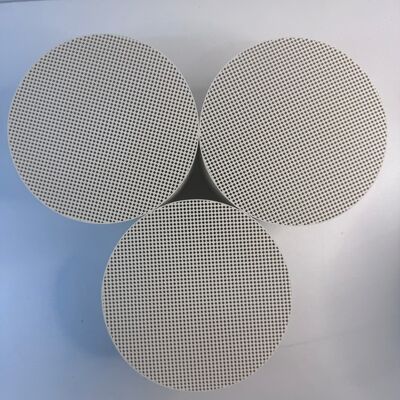 comprar Catalizador de oxidación DOC para diésel libre de contaminación secundaria y compatible con el flujo de pared con baja temperatura de apagado de la luz para carretillas elevadoras interiores limpias Fabricación en línea