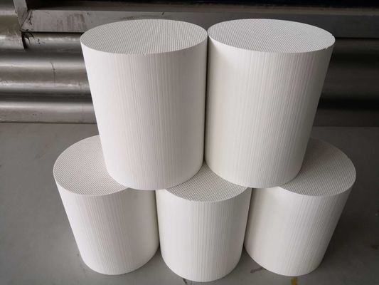 comprar control Dpf del extractor del catalizador del automóvil 200cpsi en pasajero de los coches de la gasolina Fabricación en línea