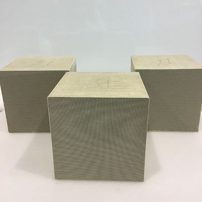 comprar Catalizador de madera 46 CPSI OC del catalizador del gas de la cola del criterio del horno Fabricación en línea