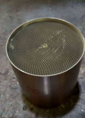 comprar Malla automotriz del catalizador del monolito del metal del platino Fabricación en línea