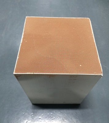 comprar Doc. universal Diesel Oxidation Catalyst que limpia el retiro del CO para el sistema de generador de poder Fabricación en línea